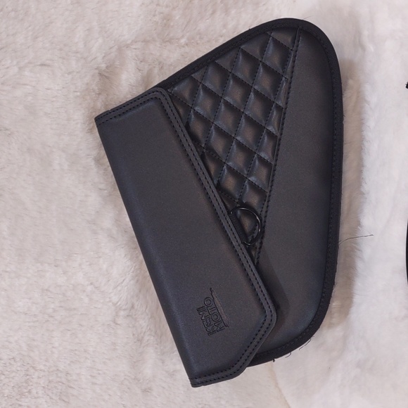 KEMIMOTO Other - KEMIMOTO MOTORCYCLE SWINGARM BAG.